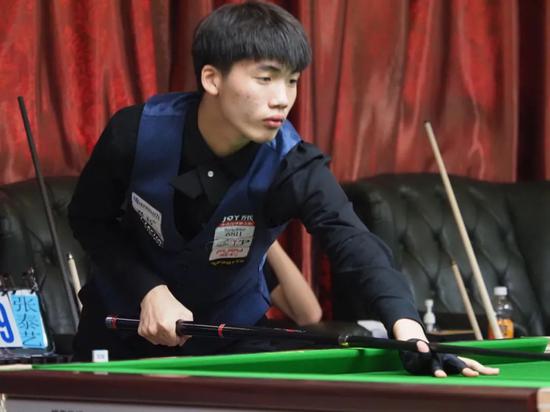 所以能够得 所以能够得